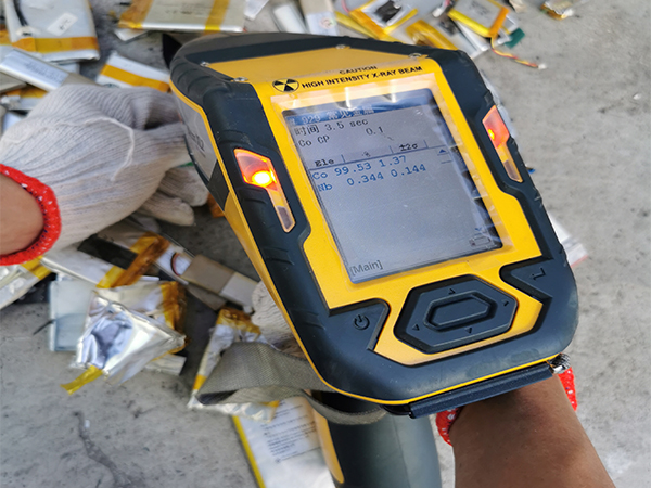 廢舊鋰電池回收價(jià)格 廢舊金屬回收廠家 廢舊鋰電池回收價(jià)格 廢舊金屬回收廠家